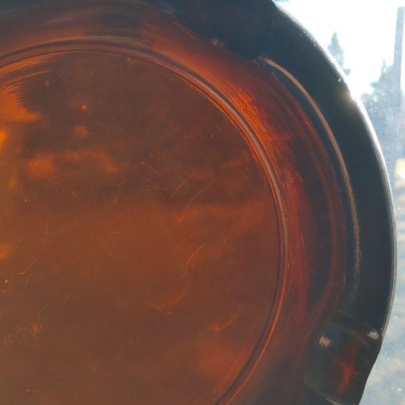 Round Dark Gold Amber 8 in Vintage Glass Ashtray Bubble Ashtray - Picture 8 of 9